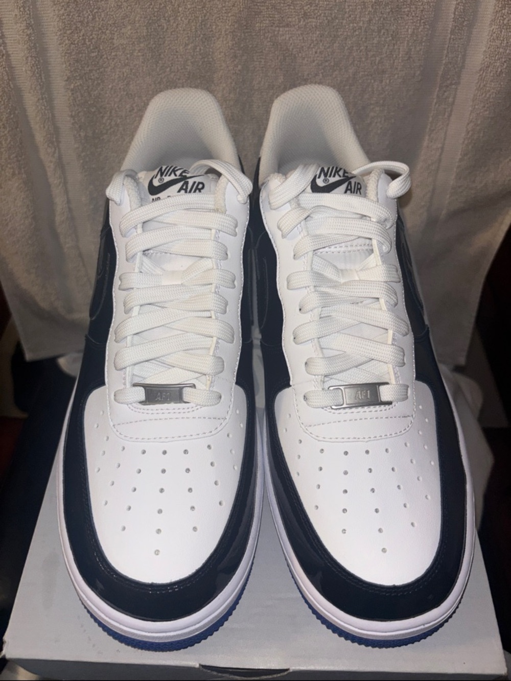 Nike Air Force 1 Low in White and Navy